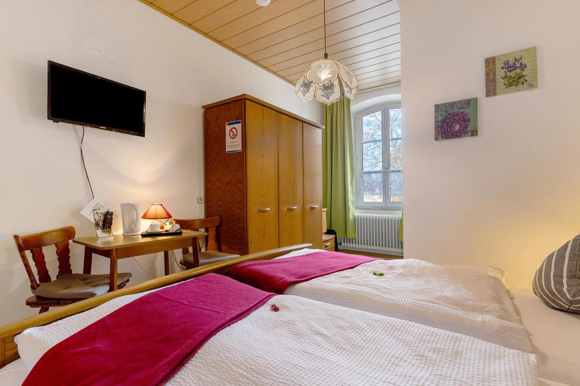 Gasthaus Zum Schwanen Oberkirch  Luaran gambar
